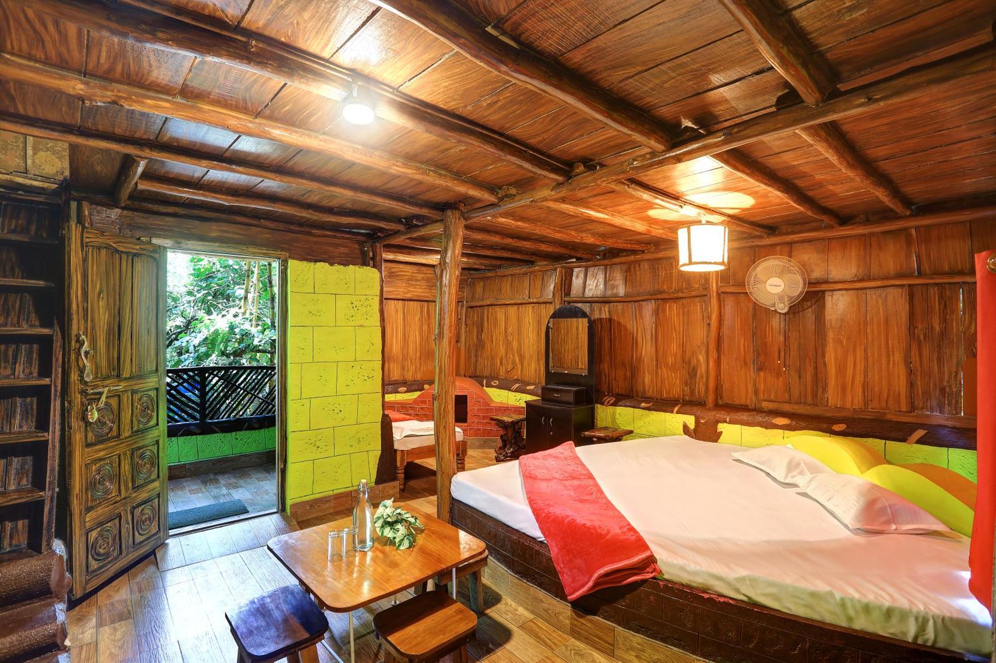 Evergreen County Retreat-India'S First Adventure Veg Retreat Virajpet Exterior photo