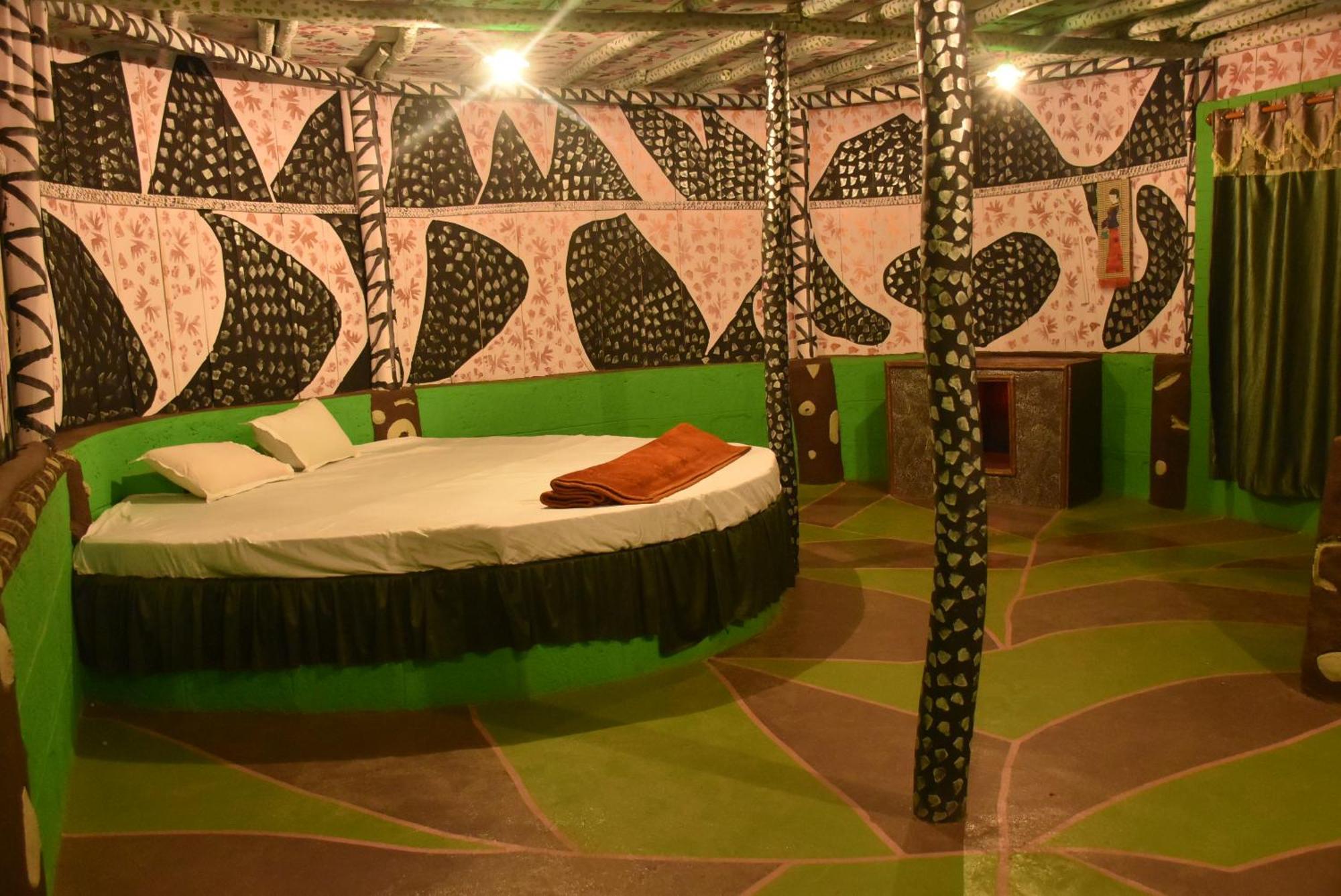 Evergreen County Retreat-India'S First Adventure Veg Retreat Virajpet Exterior photo