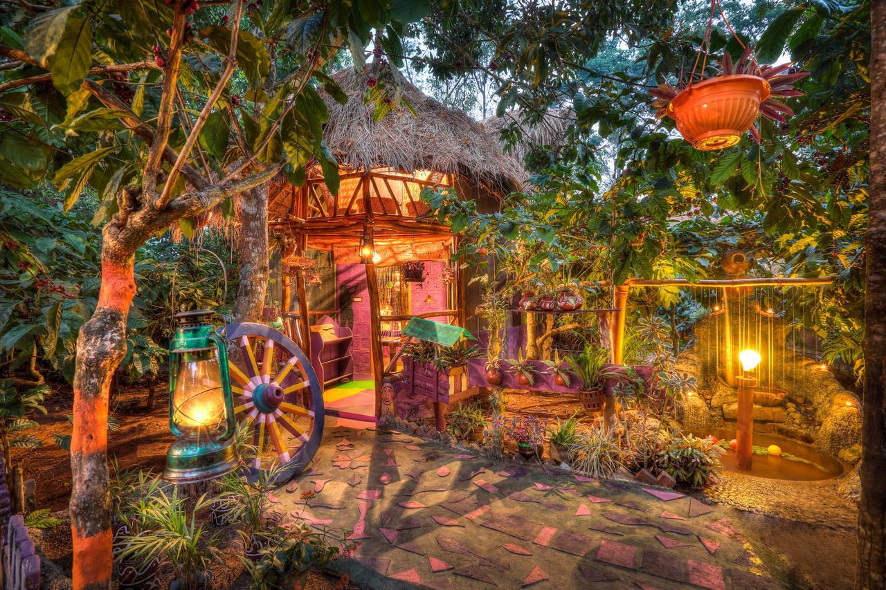 Evergreen County Retreat-India'S First Adventure Veg Retreat Virajpet Exterior photo