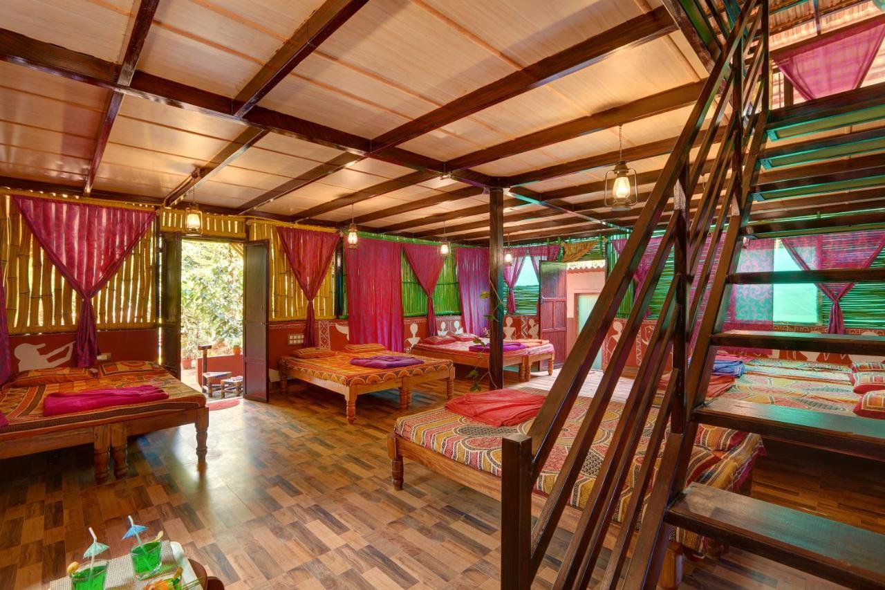 Evergreen County Retreat-India'S First Adventure Veg Retreat Virajpet Exterior photo